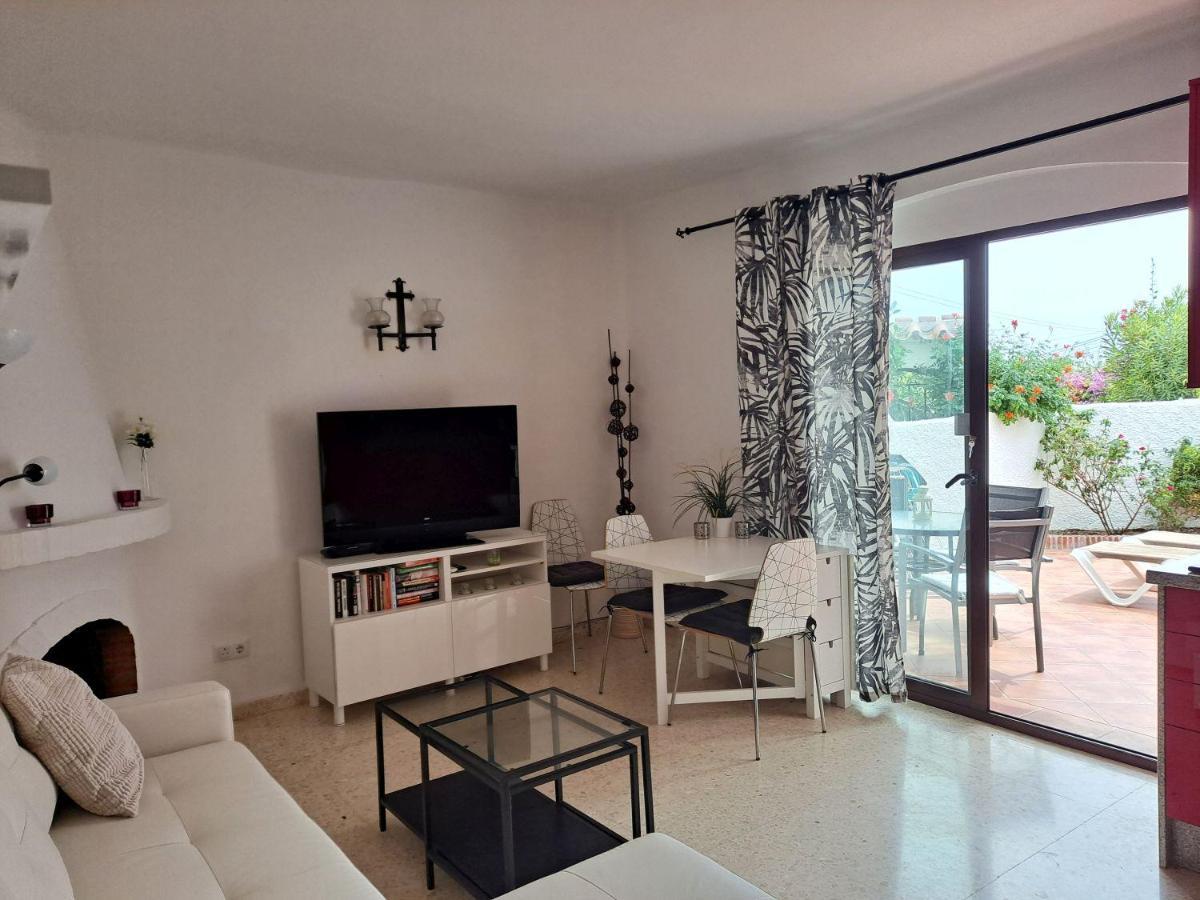 Capistrano Pueblo 106A Menyber Lejlighed Nerja Eksteriør billede